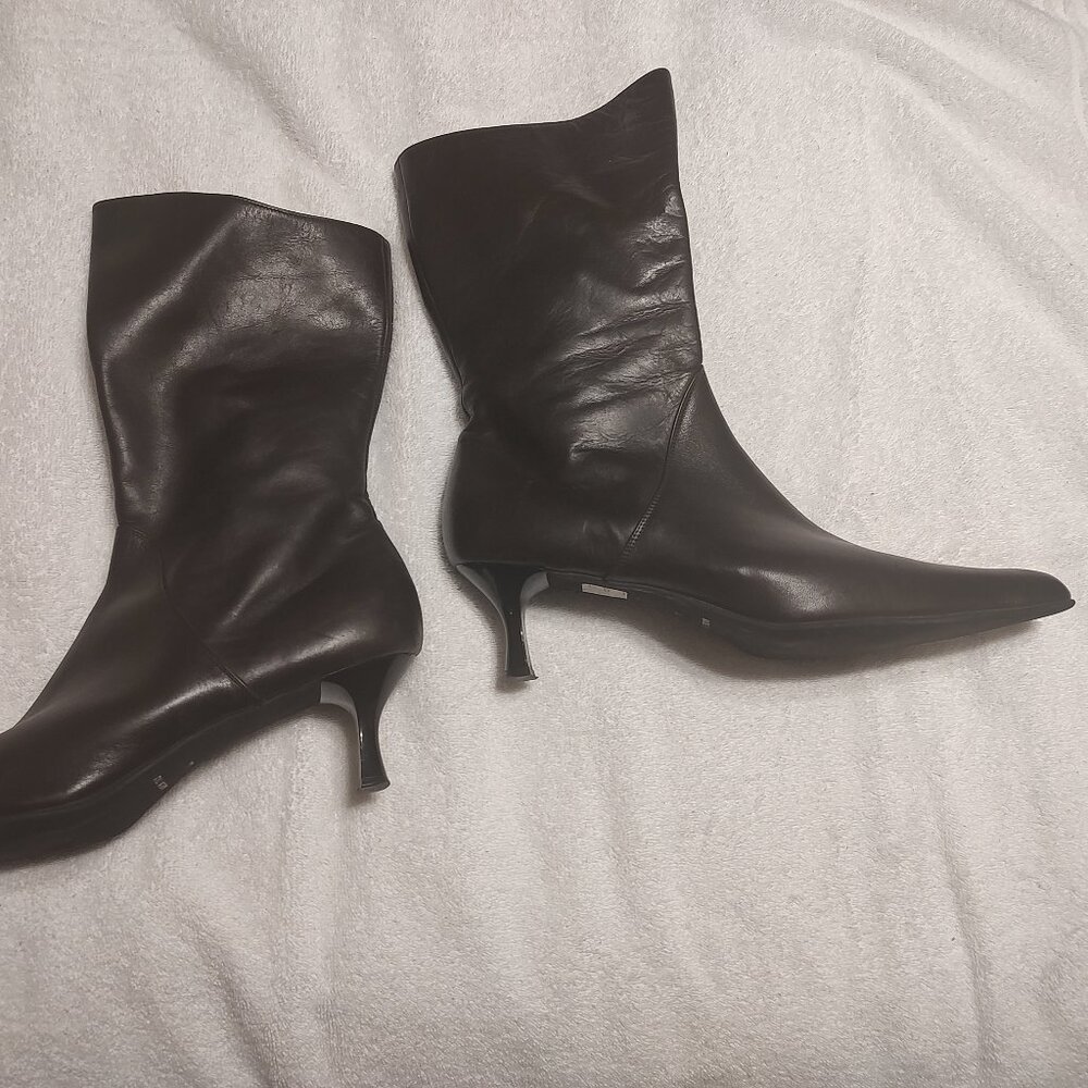 WOMENS SIZE 44 (11.5) "LUMIANI SPECIALS" BROWN LEATHER LOW HEEL BOOT